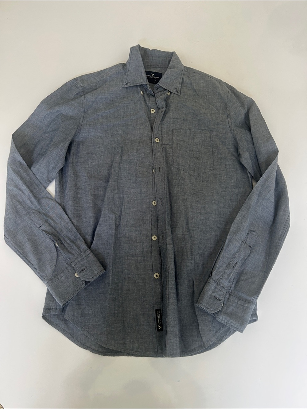 American Eagle Outfitters Men's Heather blue Button-Down Shirt